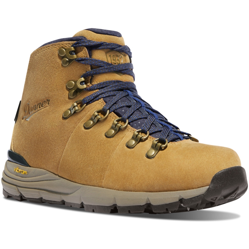 Danner  WOMEN S MOUNTAIN 600 SAND D62255